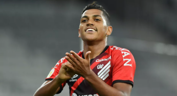 Recuperado de lesão, Pedro Rocha tem futuro incerto no Athletico