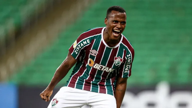 Fluminense não tem pressa para renovar com Jhon Arias e Nino