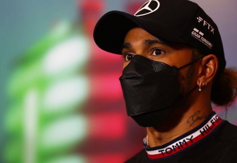 Torcedor declarado do Arsenal, Lewis Hamilton revela motivações e admite interesse para comprar o Chelsea