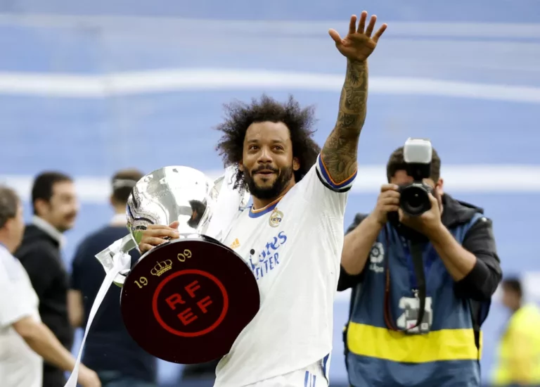 Marcelo se torna o jogador com mais títulos na história do Real Madrid