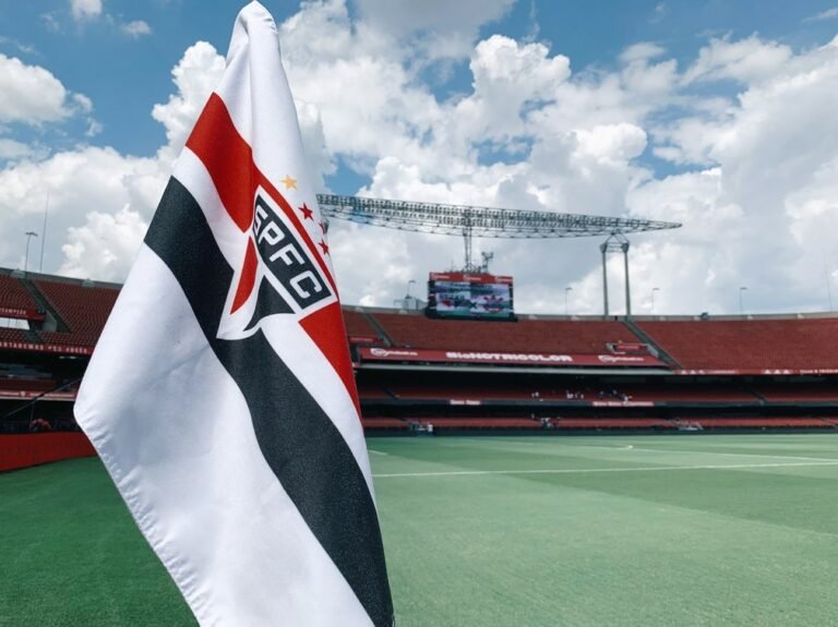 Ex-São Paulo e Grêmio é condenado a mais de três anos de prisão por rachadinha