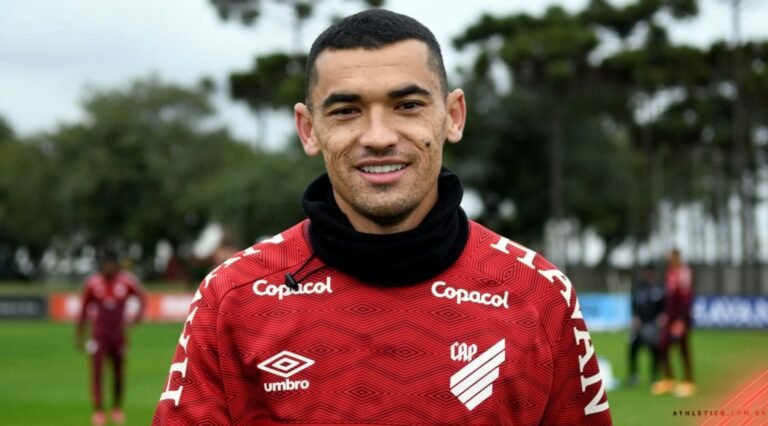 Santos tem chegada ao Flamengo adiada por mau tempo no Rio