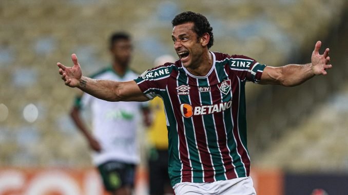 Em nota oficial, Fluminense desmente jornalista sobre aposentadoria de Fred
