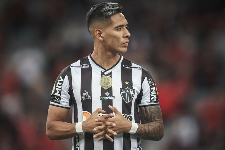 Zaracho sente dores musculares e pode ser desfalque diante o Independiente Del Valle