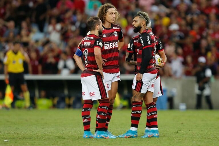 Flamengo retorna ao Maracanã após quase 1 mês longe de casa
