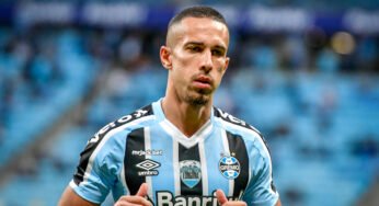 Lateral-esquerdo do Grêmio lamenta expulsão no fim do jogo