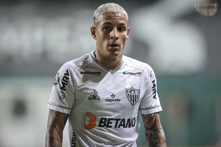 Desfalcado, Atlético Mineiro recebe o América pelo Brasileirão 2022