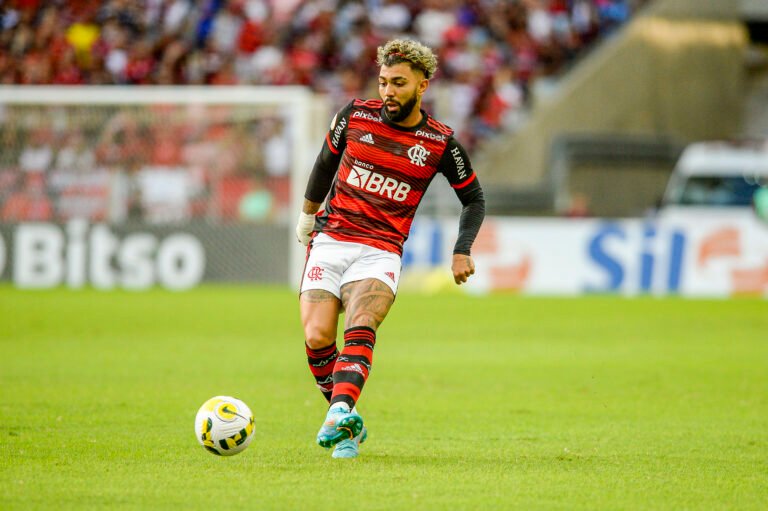 Gabigol atinge marca impressionante contra o Goiás
