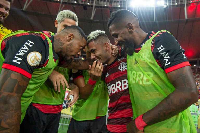 Flamengo pode emplacar quinta vitória seguida no Maracanã