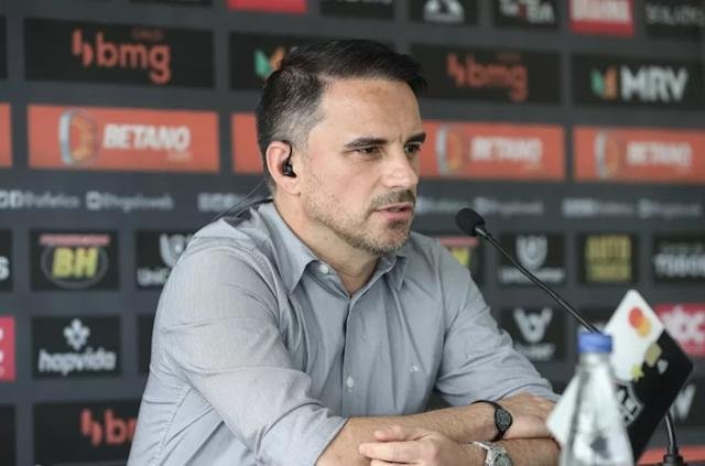 Rodrigo Caetano comenta preferência por adversários no sorteio da Libertadores: “Eu não gostaria de pegar nenhum time brasileiro”