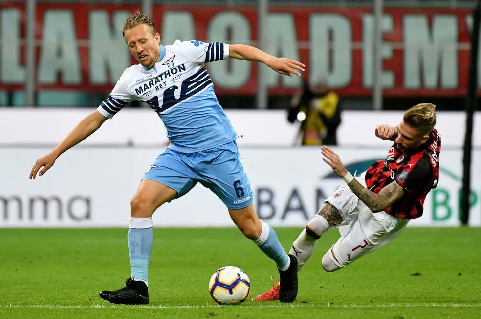 Atlético sonda volante Lucas Leiva, ex-Lazio