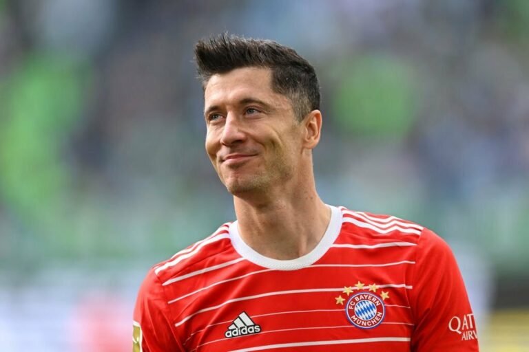 Barcelona tem parceiro importante em briga por Lewandowski