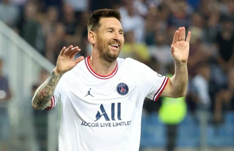 Pai de Messi faz declaração e anima torcida do Barcelona sobre retorno