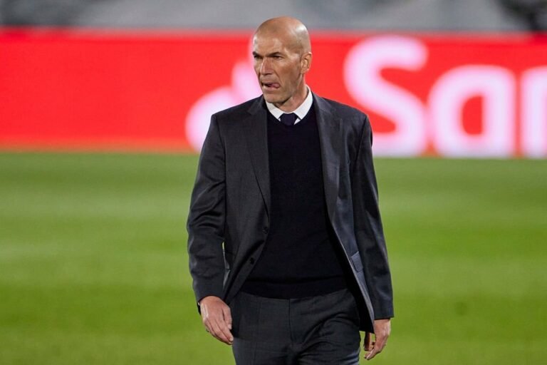 Zidane será o próximo treinador do PSG; Juventus tenta melar negociação