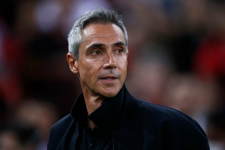Flamengo emitirá comunicado desmentindo afirmações de Paulo Sousa