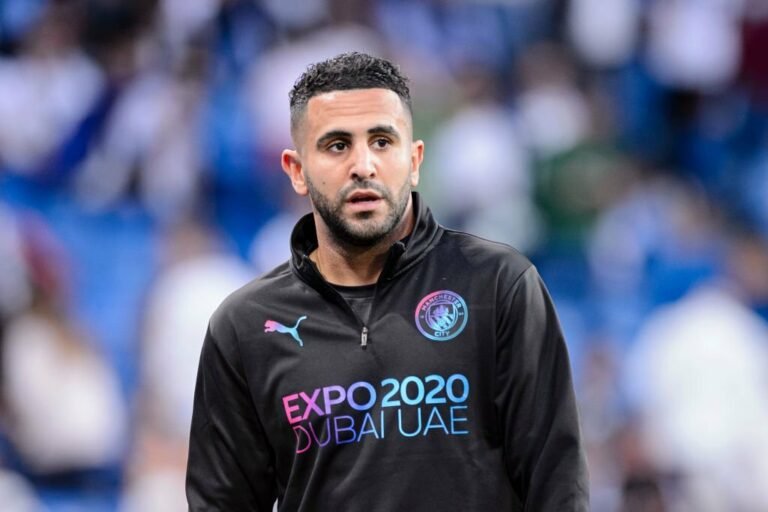 Real Madrid monitora Mahrez como alternativa a Mbappé