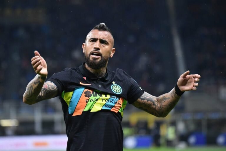 Flamengo ganha concorrência por Vidal