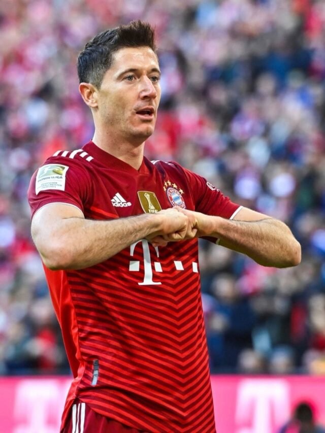 cropped-robert-lewandowski-e-o-novo-lider-da-chuteira-de-ouro-1642420917092_v2_3x4-2.jpg