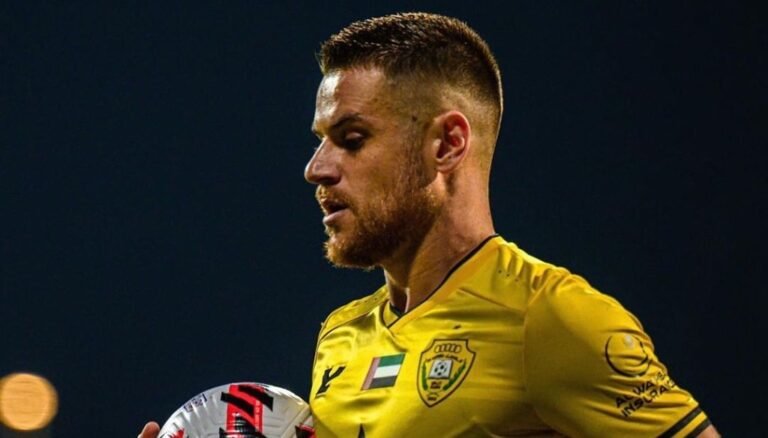 Corinthians aguarda sinalização de clube árabe por compra de Ramiro