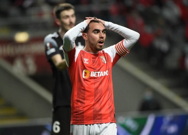 Braga rejeita proposta por Ricardo Horta e define valor de venda