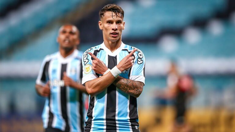 Ferreira e Jean Pyerre viveram situações parecidas no Grêmio