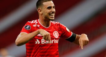 Thiago Galhardo retorna ao Inter após empréstimo e deve ser usado por Mano Menezes
