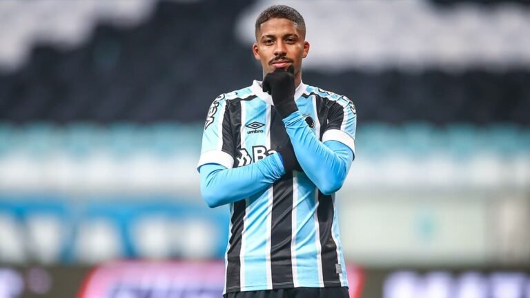 Grêmio assume dívida deixada por Turcos