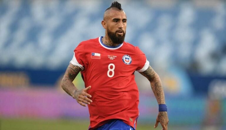 Agente diz que Flamengo ainda não iniciou conversas para contratar Vidal