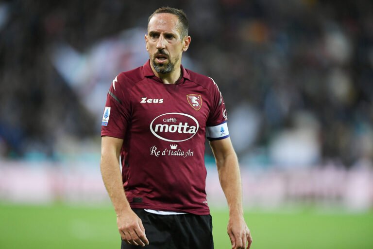 Ribéry renova automaticamente com a Salernitana