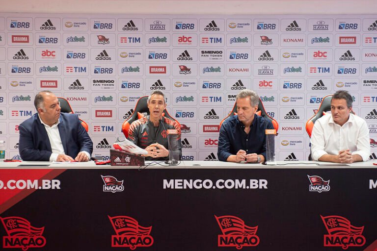 Flamengo envia proposta ao sucessor de Paulo Sousa e aguarda resposta