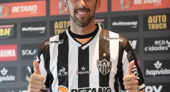 Atlético Mineiro anuncia saída de Godín e jogador agradece pela passagem no clube alvinegro