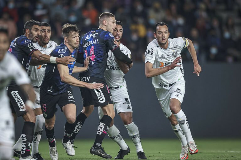Pela 2º vez na temporada, Atlético Mineiro enfrenta tabu de nunca ter vencido uma partida no Equador