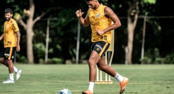 Depois de ser assediado pelo futebol Turco, Robson Reis é pretendido pelo futebol português