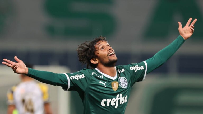 Com incerteza sobre renovação, Palmeiras toma decisão sobre Gustavo Scarpa