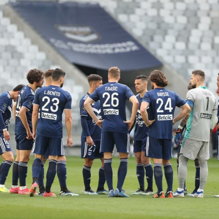 Após “salvamento” em 2021, Bordeaux é rebaixado à 3ª divisão francesa