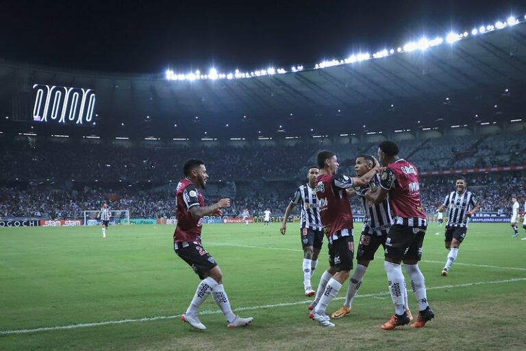 Após empate diante o Santos, Atlético Mineiro mantém tabu de 15 anos no Mineirão