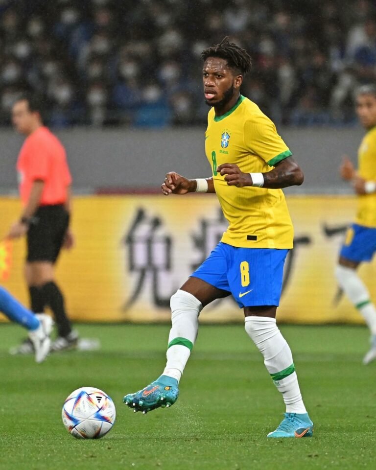 Fred comenta sobre favoritismo do Brasil na Copa do Mundo