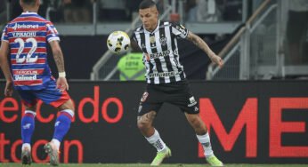 Guilherme Arana projeta duelo complicado no Equador diante do Emelec