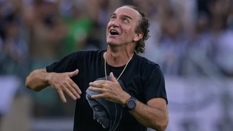 Cuca não descarta assumir o Flamengo: “Deixa as coisas acontecerem”