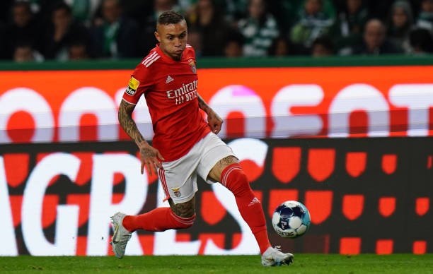 Veja a proposta que o Flamengo estuda enviar ao Benfica por Everton Cebolinha