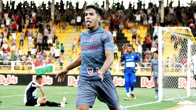 Nonato desfalcará o Fluminense contra o Atlético-MG