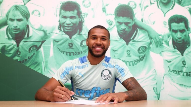 Palmeiras anuncia renovação do atacante Wesley