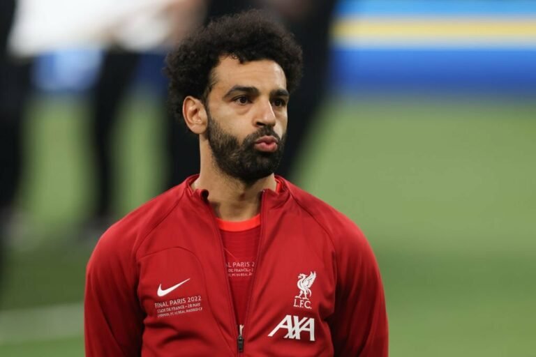 Salah pode assinar com rival do Liverpool