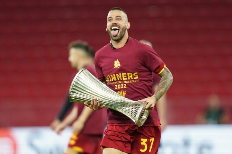 PSG demonstra interesse em Leonardo Spinazzola