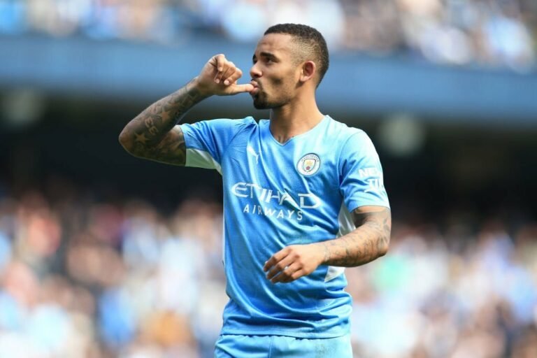 Arsenal tem negociações avançadas por Gabriel Jesus