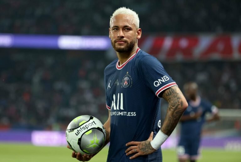 PSG terá que pagar valor astronômico se rescindir com Neymar