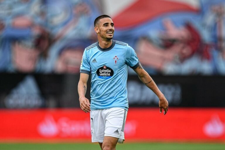 Empresário confirma indefinição de Thiago Galhardo no Internacional