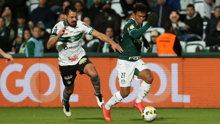 Palmeiras mostra superioridade em vitória sobre Coritiba