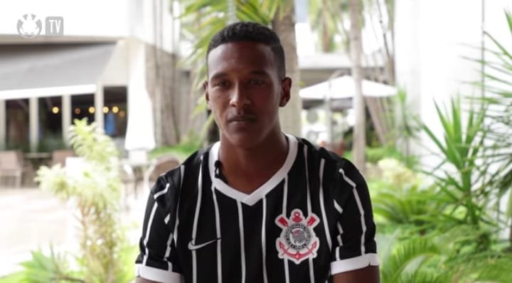Robert Renan, do Corinthians, pode estar a caminho da Inglaterra