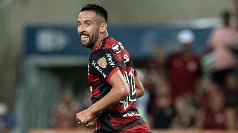 Flamengo economizará quantia milionária com rescisão de Isla